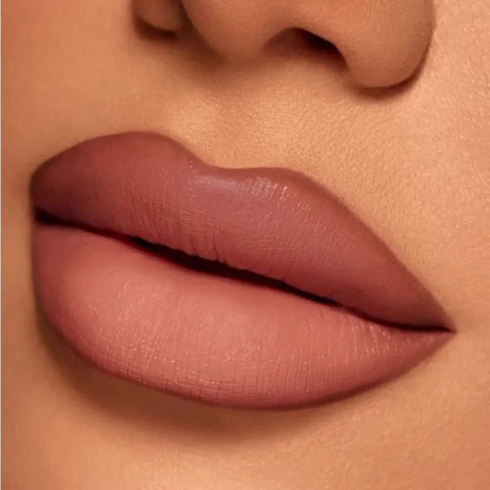 Fashion Nova NOVABEAUTY Perfect Pout Moisturizing Matte Color Pleasure Lipstick